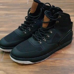 Polo Ralph Lauren Alpine boots mens size 11.5